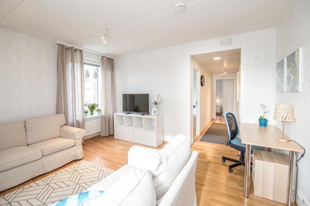 Kotimaailma Apartments Vaasa Kültér fotó