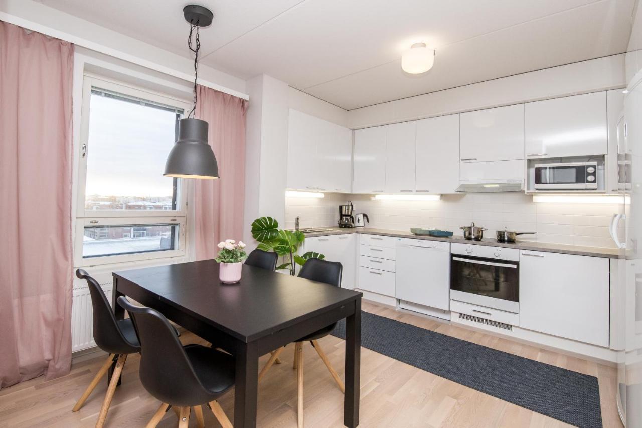 Kotimaailma Apartments Vaasa Kültér fotó