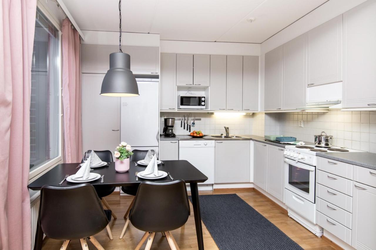 Kotimaailma Apartments Vaasa Kültér fotó